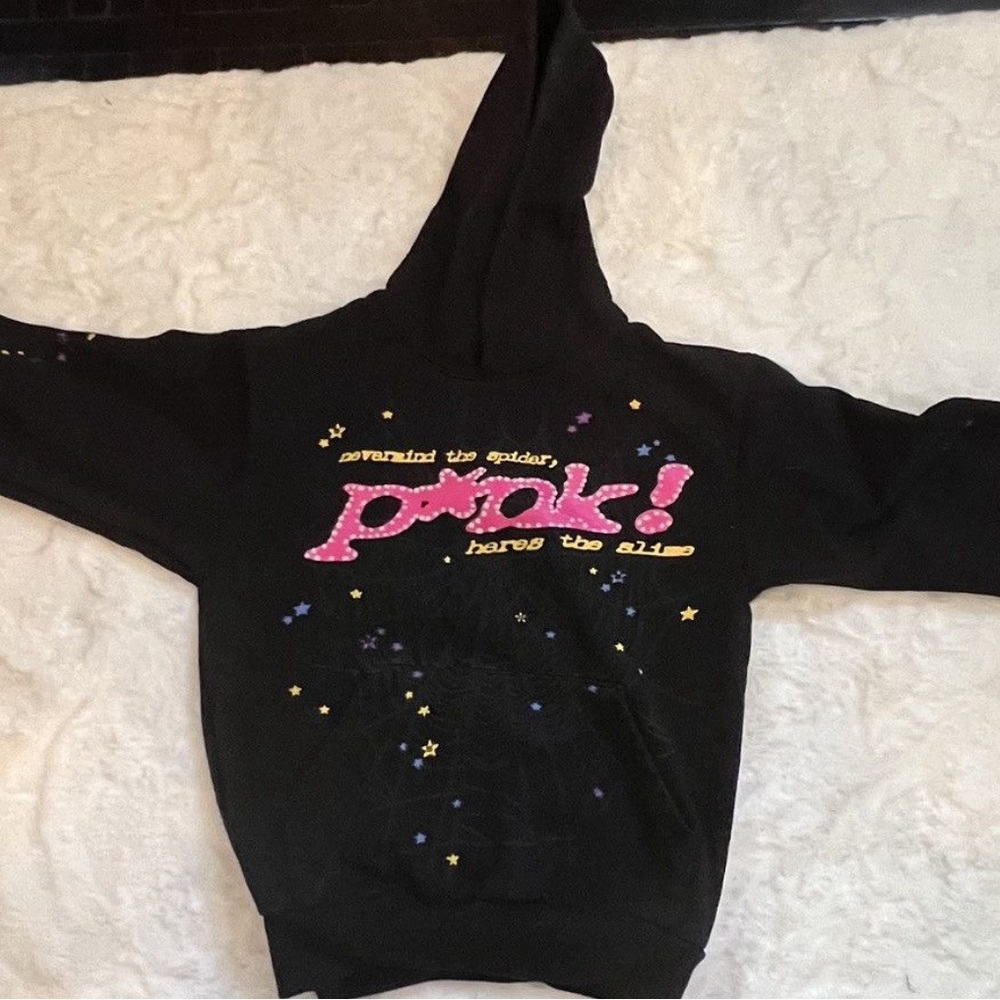 black spider hoodie size s